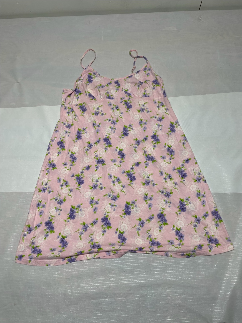 Vintage PINK Victoria's Secret Floral Camisole in Pink and Purple Sz: Large